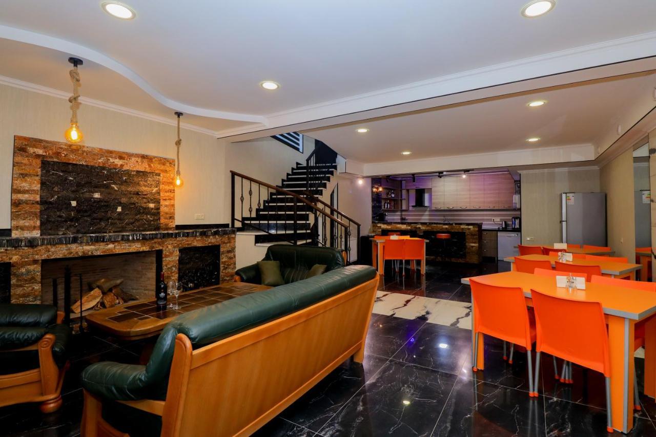 Hotel Evergreen Боржоми Экстерьер фото