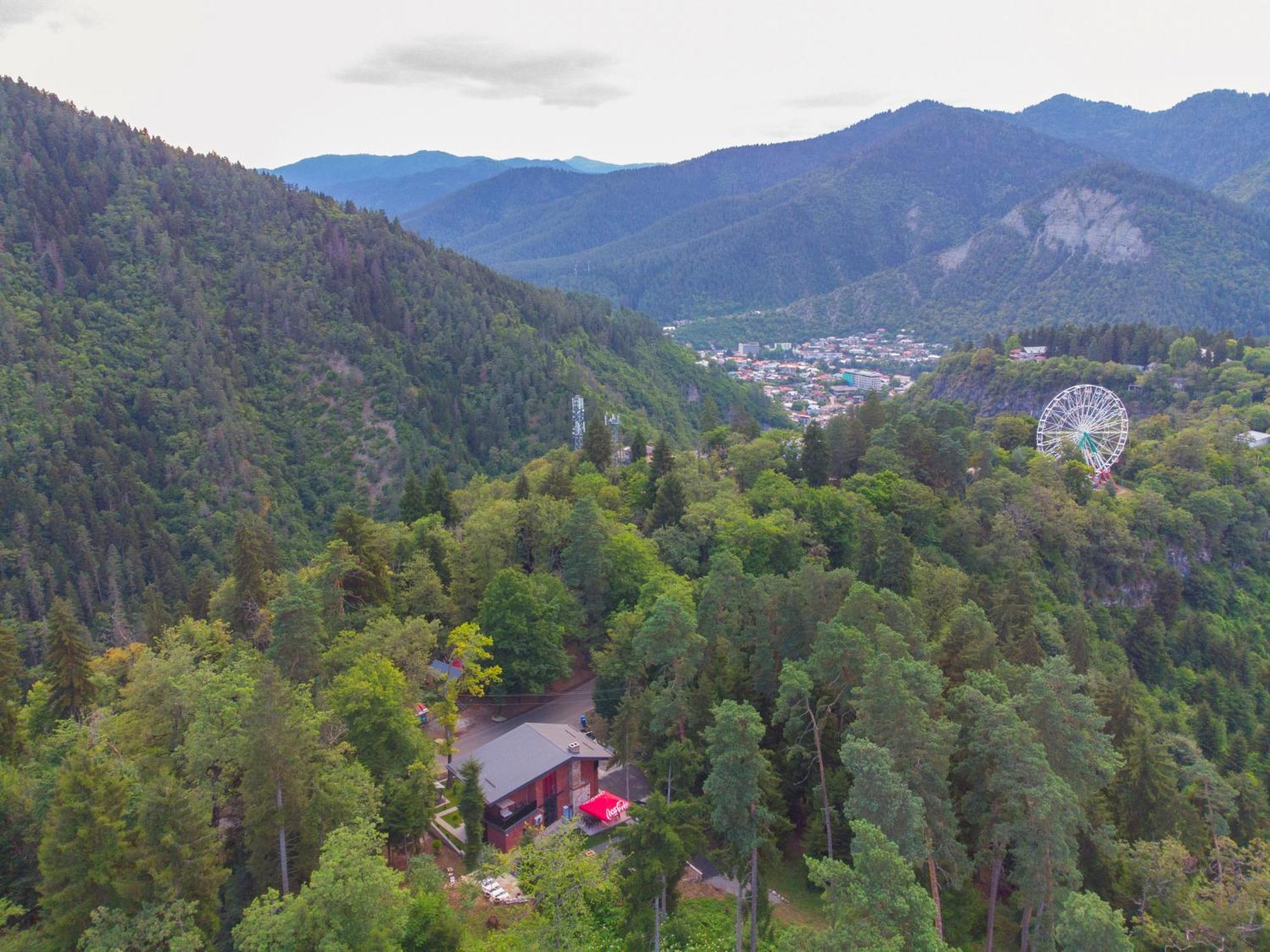 Hotel Evergreen Боржоми Экстерьер фото