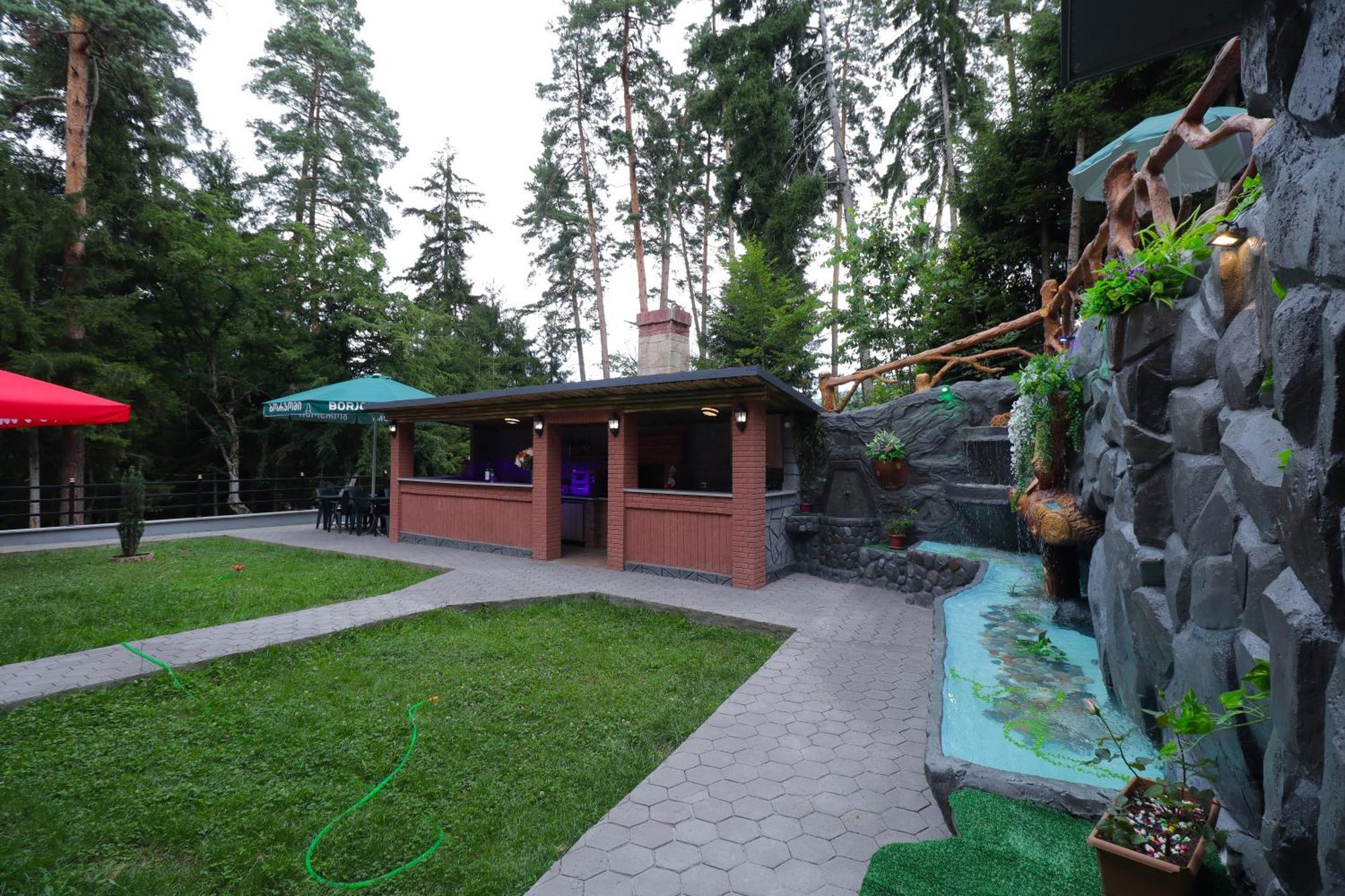 Hotel Evergreen Боржоми Экстерьер фото